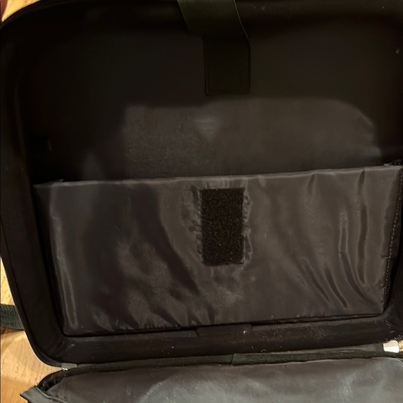 Dell Computer Briefcase - Picture 6 of 14
